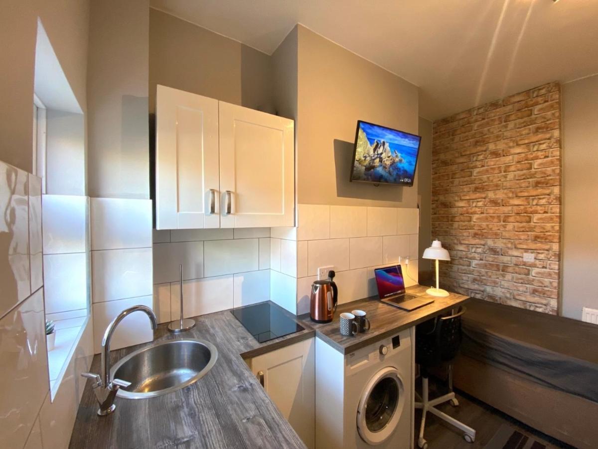 Limpenny Studio Apartment - Work Friendly And Outstanding Garden Studio Close To City Centre Nottingham Exterior photo